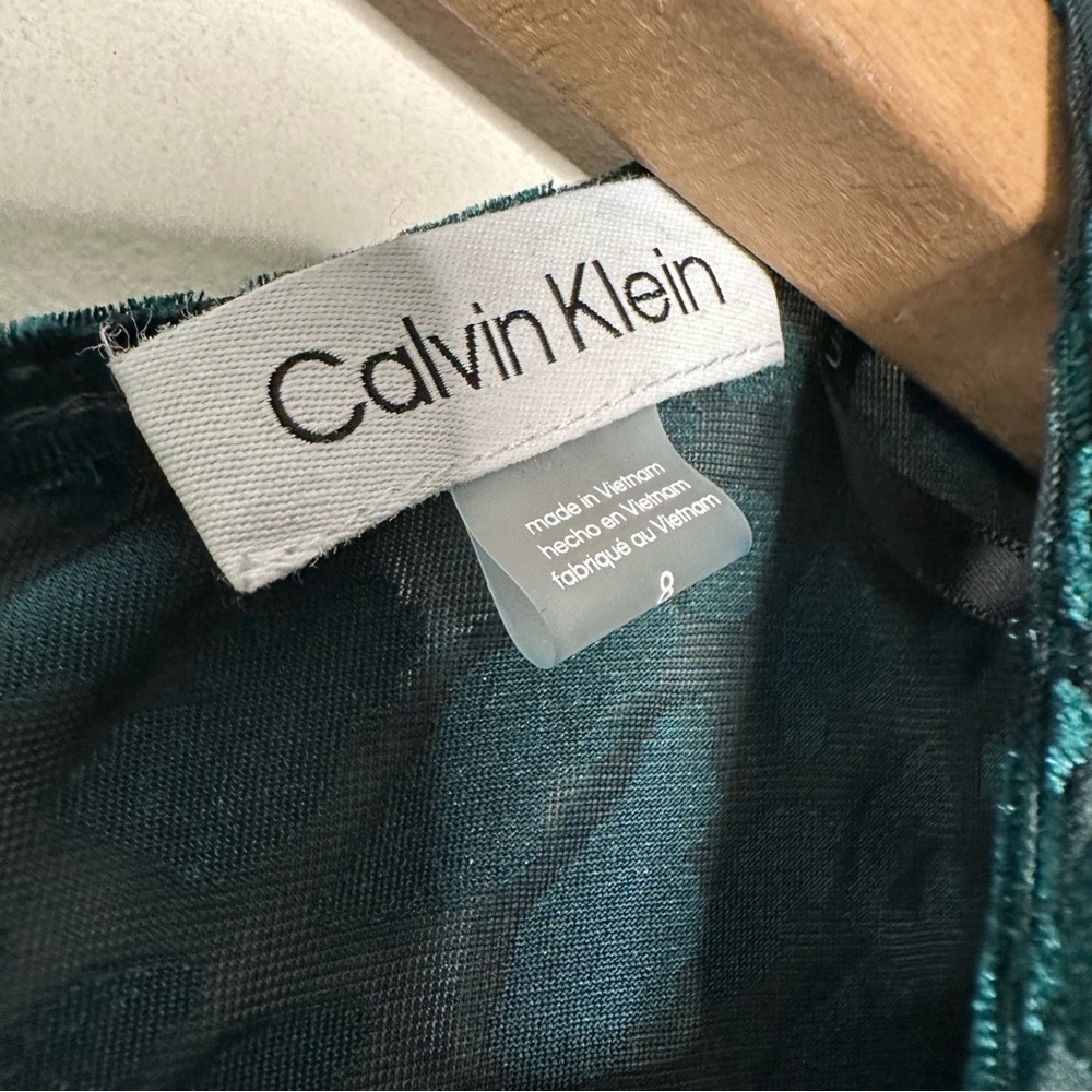 Calvin Klein | Dark Green Burnout Velvet Puff-Sleeve Dress Size 8 - Picture 8 of 12